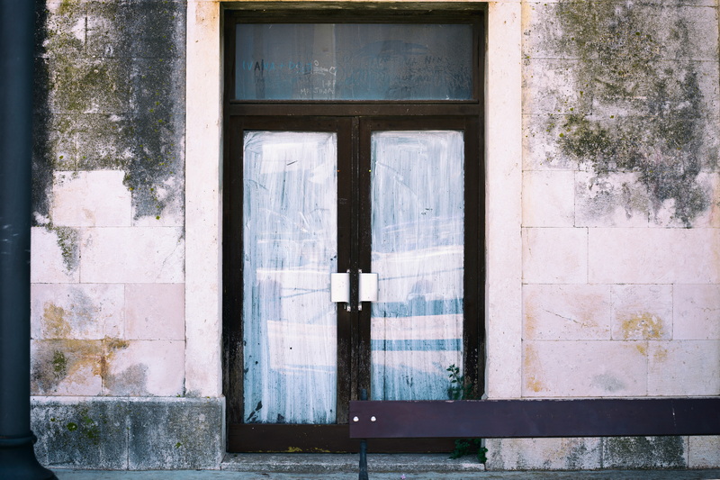 Top Aluminum Doors Manufacturers and Suppliers in Portugal