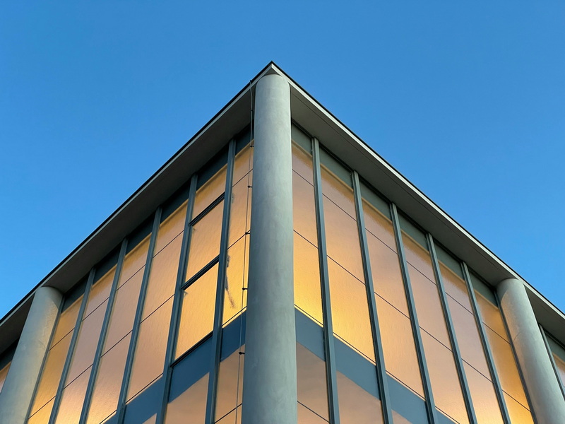 How Do You Remove Oxidation from Aluminum Window Frames
