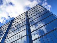 //iororwxhmqollm5m.ldycdn.com/cloud/lkBpmKoilrSRilllllrijo/What-Are-The-Essential-Commercial-Aluminum-Window-Frame-Parts.jpg