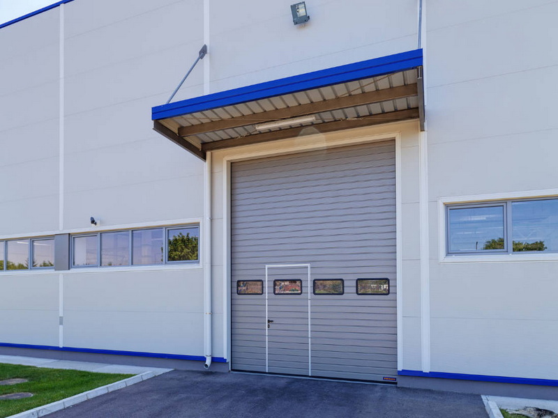 Are Aluminum Glass Garage Doors Safe And Secure