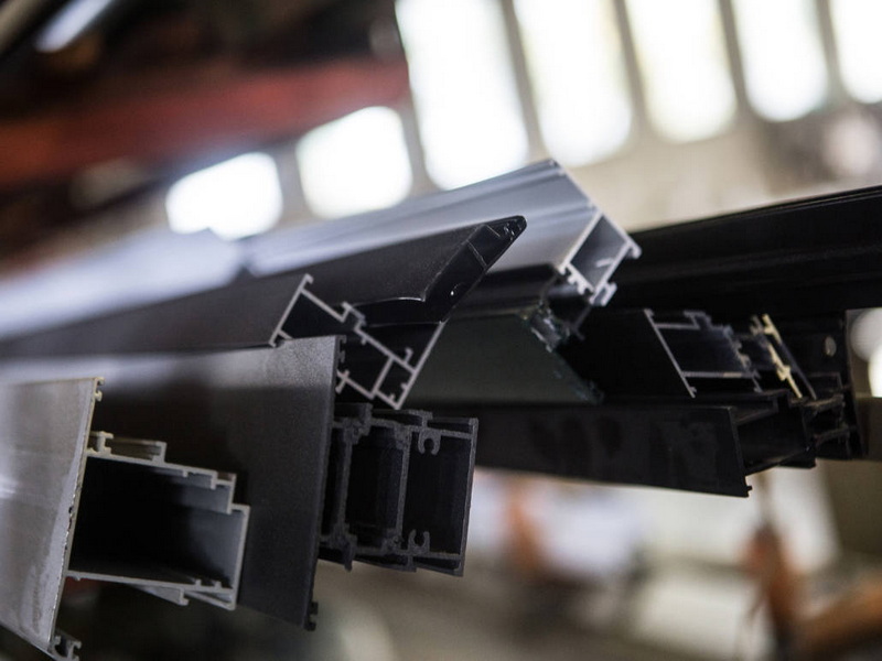 custom aluminum extrusion profiles_1