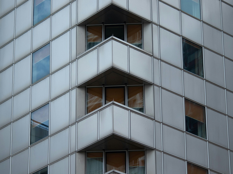 How Do You Install Aluminum Flashing Around A Window