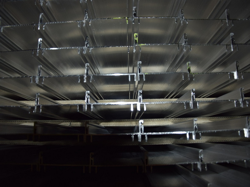 What Makes Aluminum Profile Cabinets So Durable And Stylish